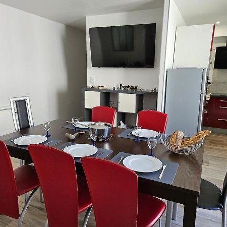 Chez Louise, Appartement T3 A Deux Pas Du Centre Bagnères-de-Luchon Eksteriør billede